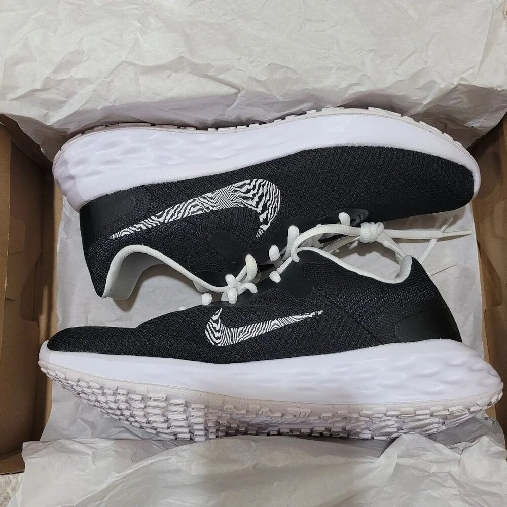 Nike Revolution 6 NN PRM Women Running Shoe